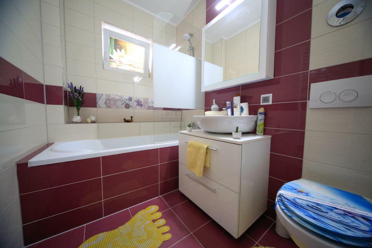 Korona Studio Braşov Esterno foto